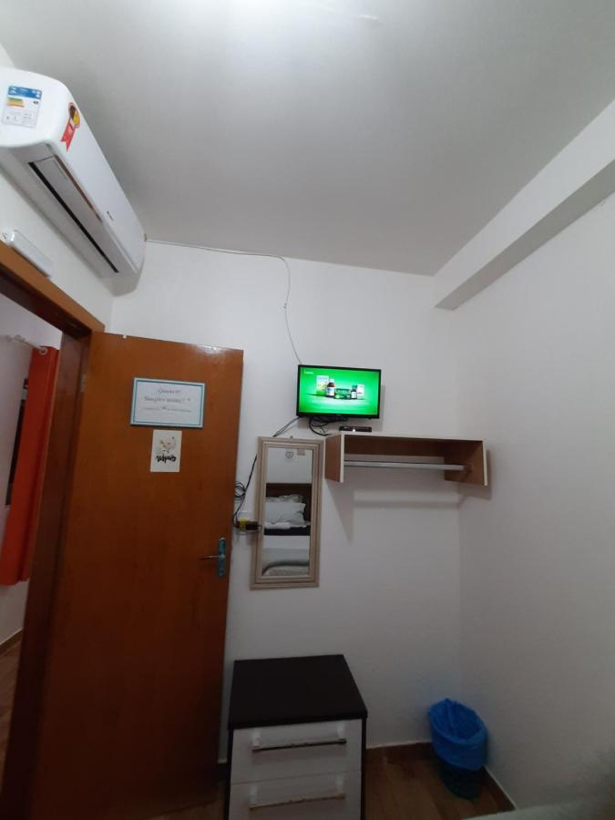 Suítes E Quartos Ouro Habitación en casa particular